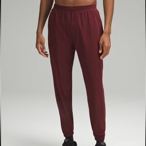 Lululemon Men’s Surge Jogger